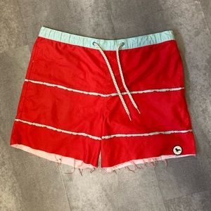 Cut off Board shorts